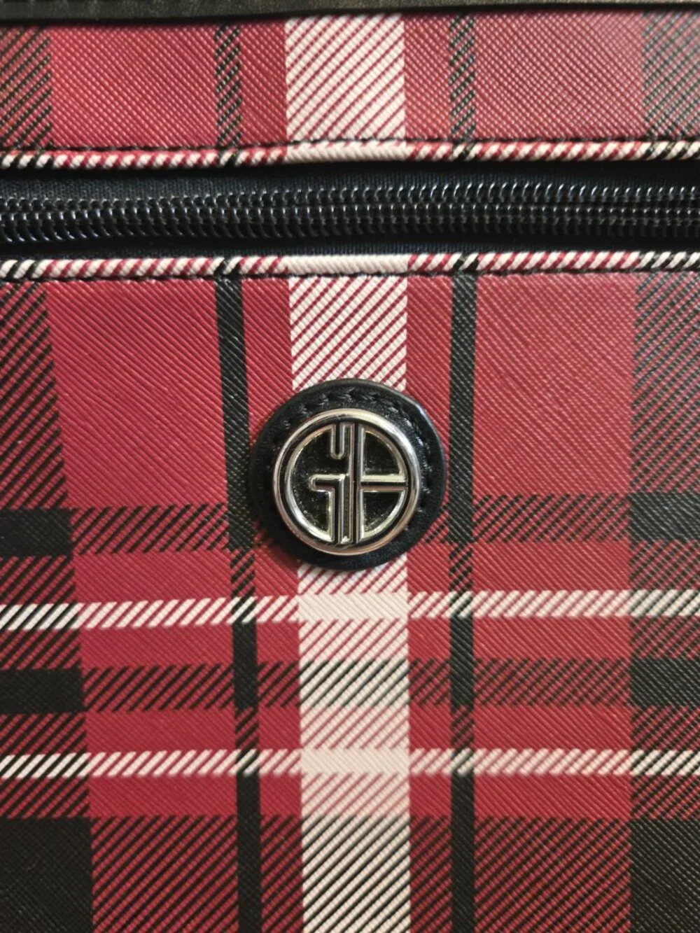 Giani Bernini Triple Zip Crossbody Shoulder Bag Red Plaid Silver